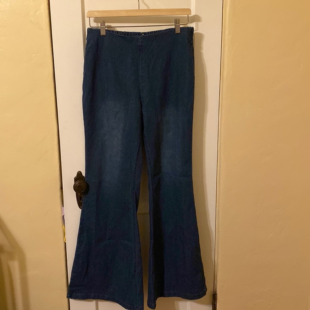 Bellbottom Stretch Jeans